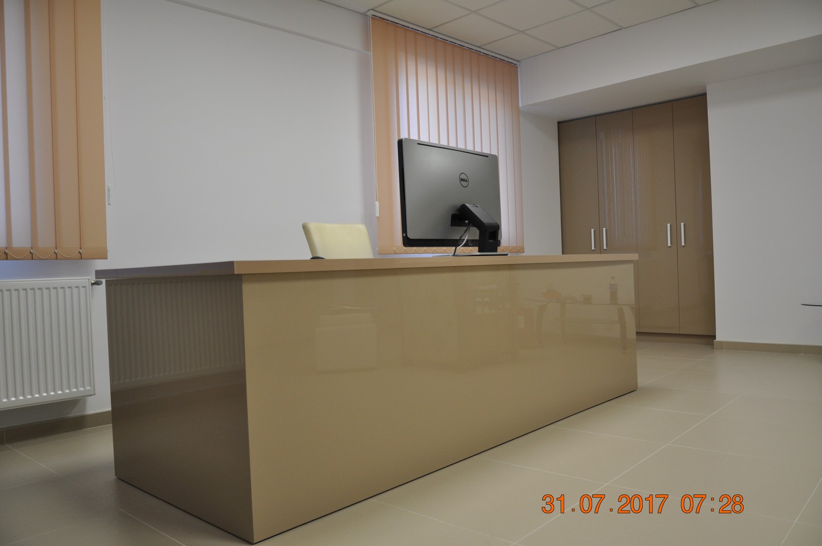 Office 1.jpg